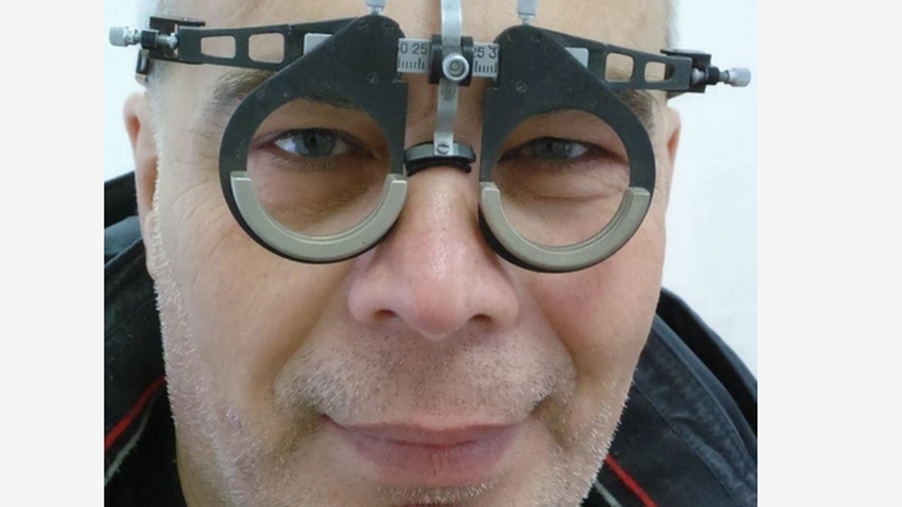 В Кузбассе фельдшера с 30-летним стажем отказываются брать на работу в скорую помощь В Гурьевской скорой помощи откзывают в работе ф...