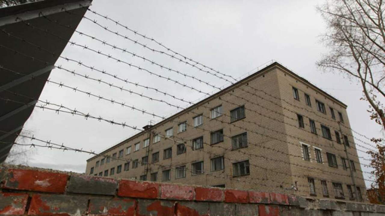 Бывший старший дежурный специального учебно-вос...