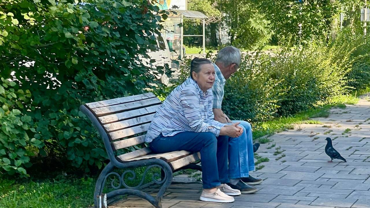 Всех, у кого больше 20 лет стажа, ждет новый перерасчет пенсии - кому поднимут уже с 16 сентября Пенсии в России: как советский стаж увеличивает...