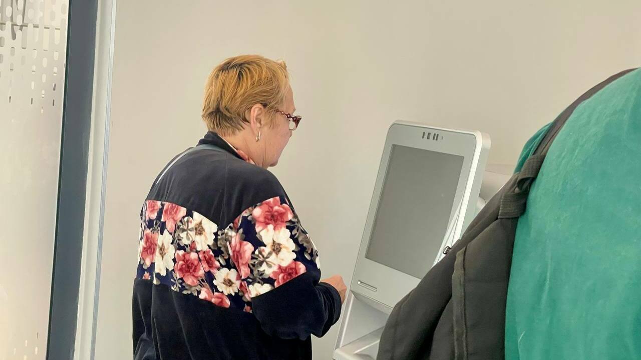 Всем, кто работал с 1991 по 2022 годы, пенсионный стаж теперь будут считать по-новому Пенсии в России: как украинский и “новых регион...