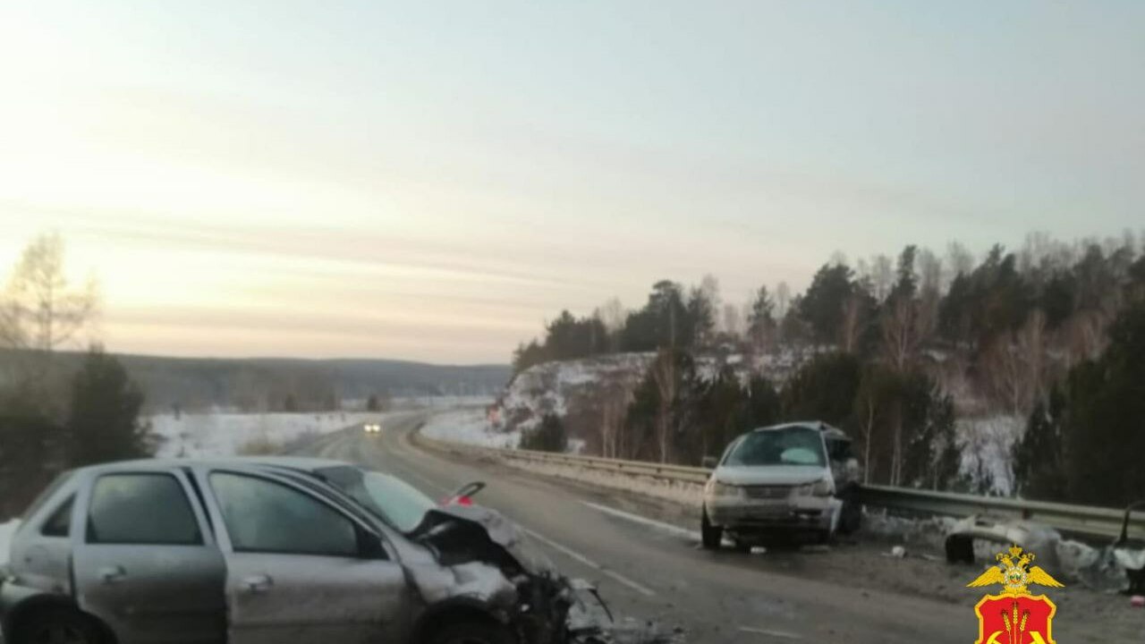 Две женщины погибли, четверо пострадали в ДТП в Кузбассе В Кемеровском округе Кузбасса возбудили уголовн...