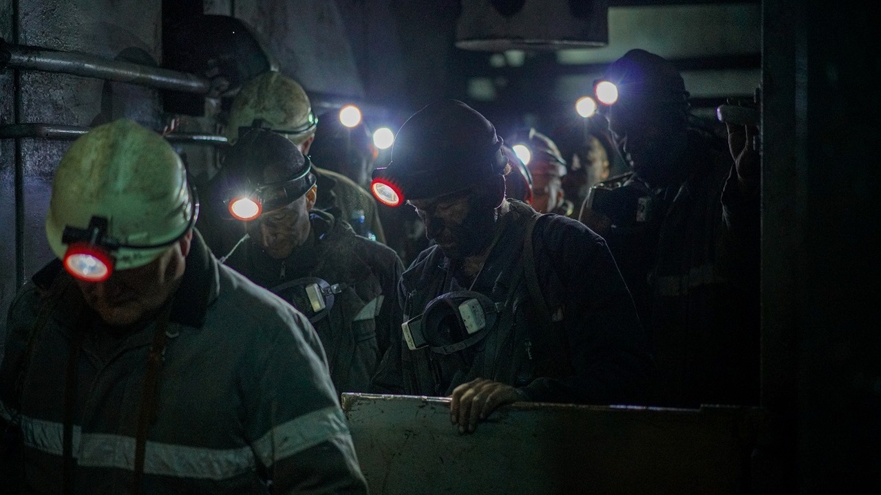 В Кузбассе расследуют дело о невыплате зарплаты на «Шахте Спиридоновская» Следком Кузбасса возбудил уголовное дело из‑за ...