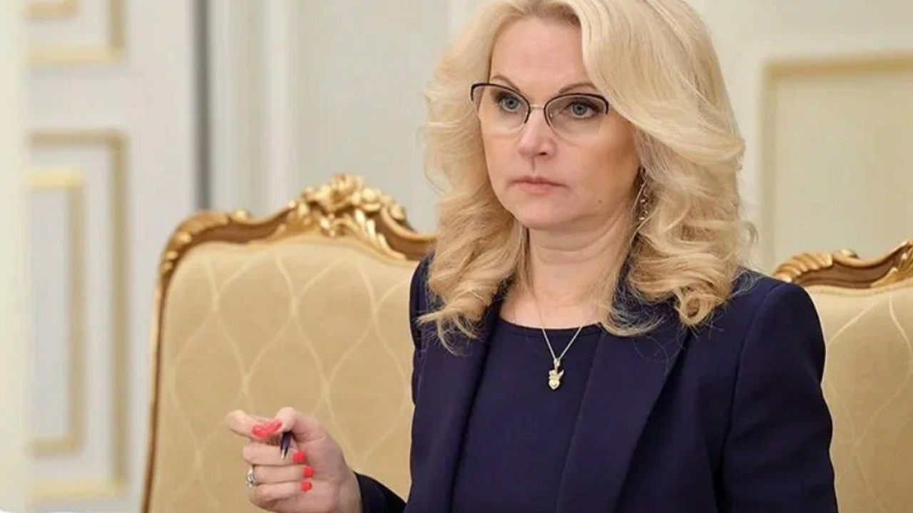 C 21 июня тихая жизнь неработающих россиян закончится: Татьяна Голикова о новом указе В июне 2025 года пенсионерам России повысят пен...
