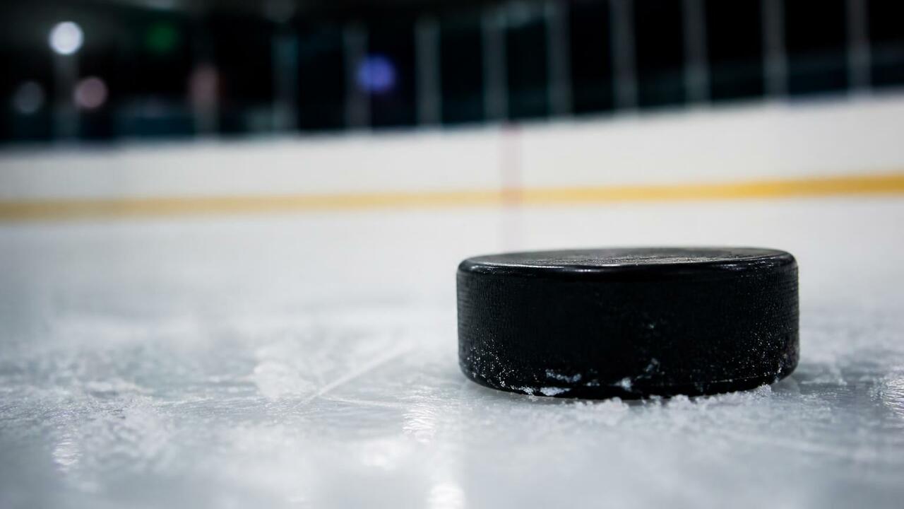 Защитники из России не попали в топ-20 НХЛ по версии NHL Network Российские защитники не вошли в топ-20 НХЛ по в...