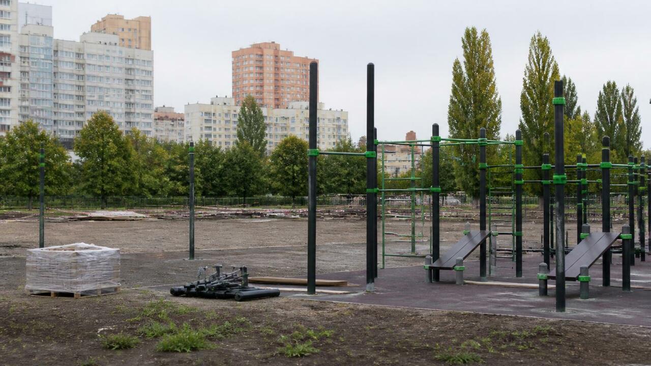 В Кемерове спортивную площадку за 9 млн рублей ...