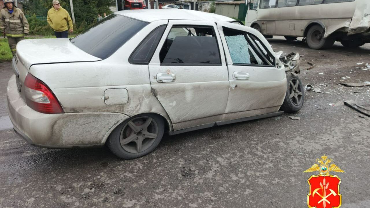 Один человек погиб, пятеро пострадали в ДТП с автобусом в Киселевске В Киселевске сегодня утром произошло смертельно...