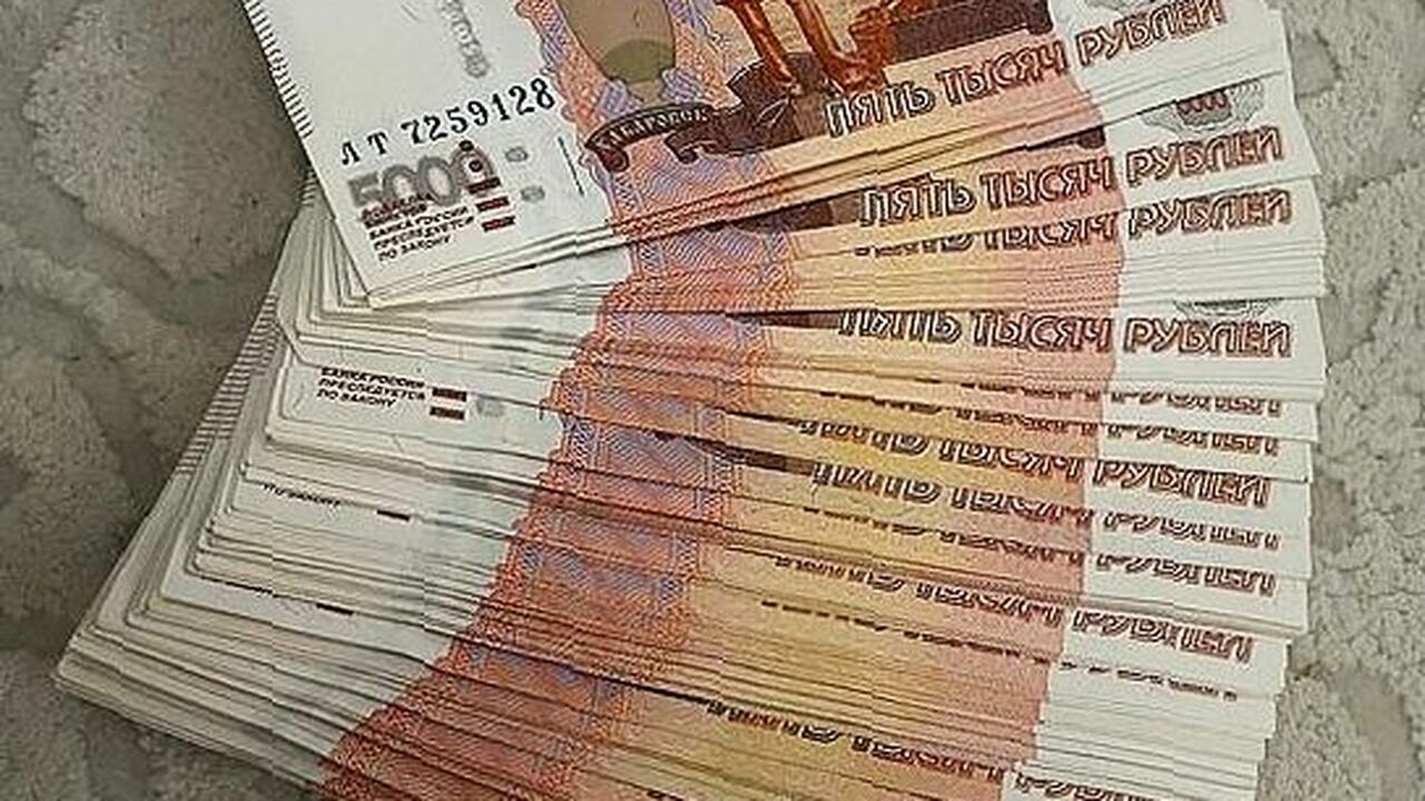 Сотрудница Управления образования администрации...