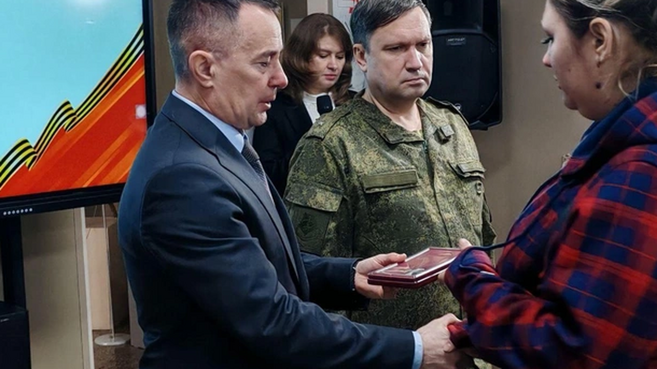 Вчера глава Прокопьевска, Максим Шкарабейников,...