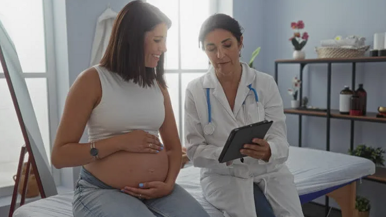 В Кузбассе более 100 студенток получили пособие по беременности С начала 2026 года в Кемеровской области более ...