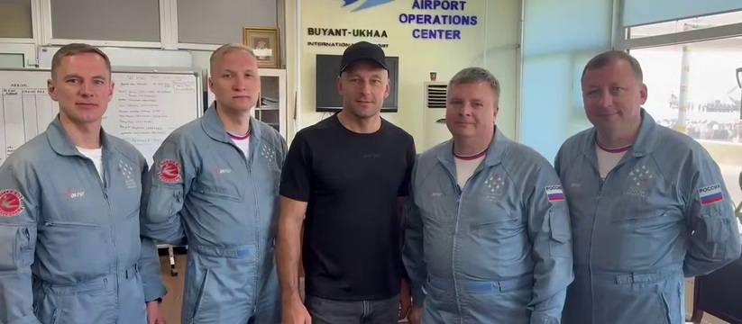Губернатор Кемеровской области Илья Середюк при...