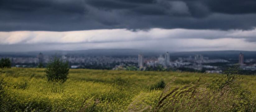 Синоптики предупреждают: в среду в Кузбассе гро...