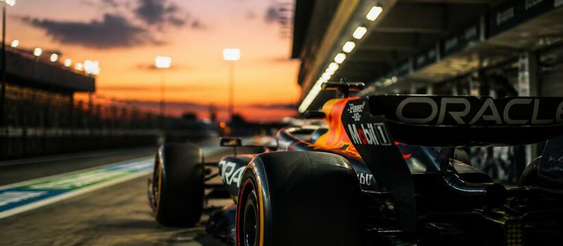 Red Bull Racing официально объявила о продлении...