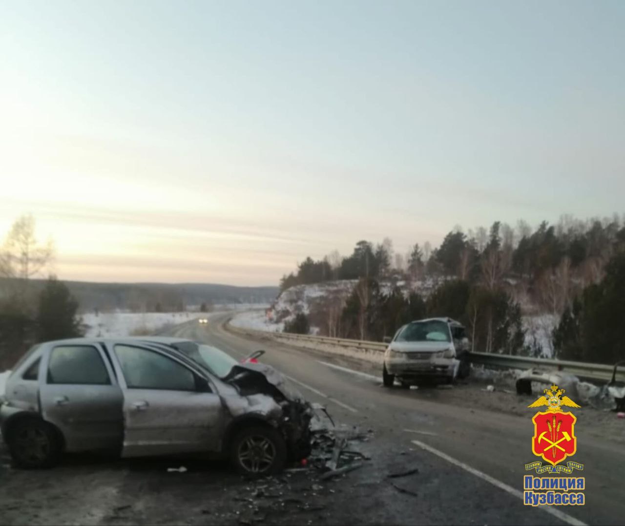 Две женщины погибли, четверо пострадали в ДТП в Кузбассе