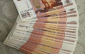 В Кузбассе чиновница угрозами заставила многоде...